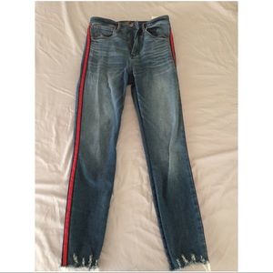 Simone High Rise Ankle Jeans
